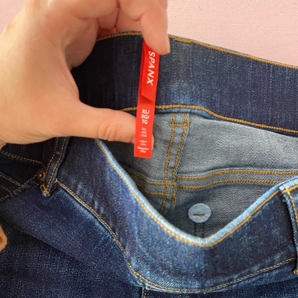 Spanx XL Tall Flare Jeans Slimming Flared Denim Medium Wash Mid High Rise - Picture 10 of 12